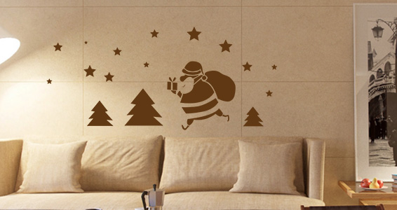 sticker pere noel dans la foret